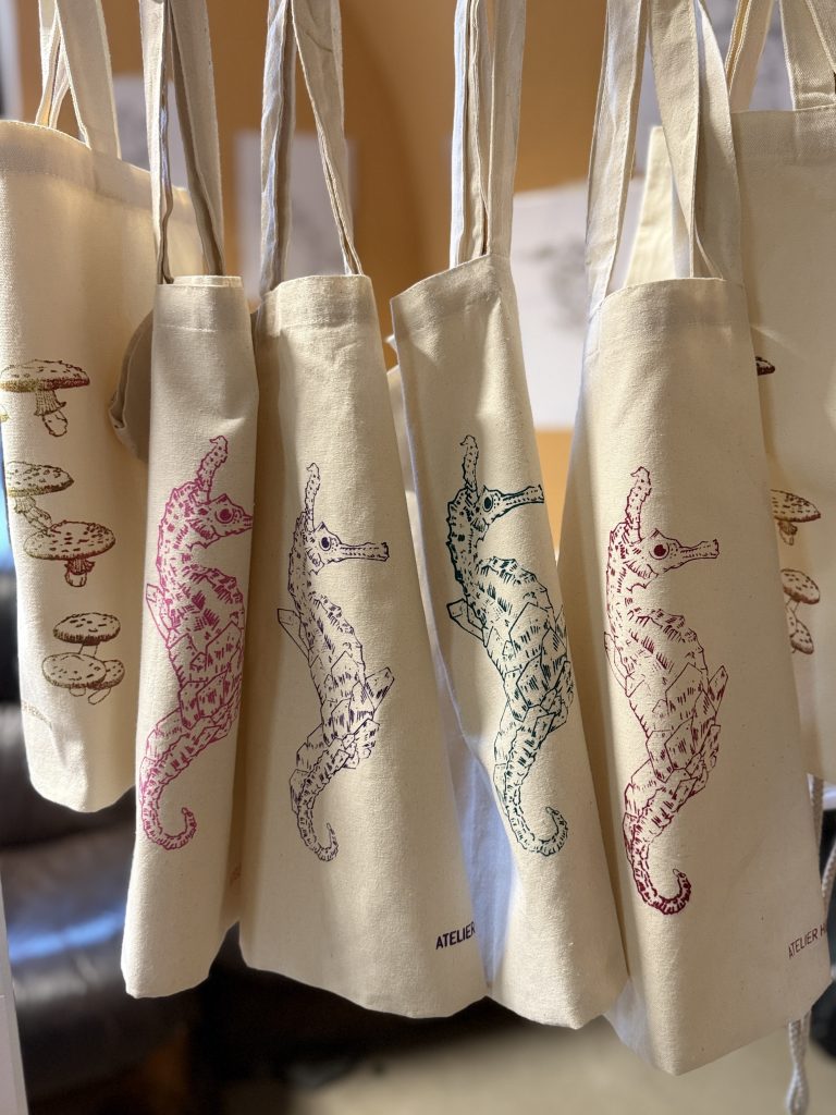 individueller Kunst-Shop und Geschenkideen in Köln: Jutebeutel "Seepferdchen"